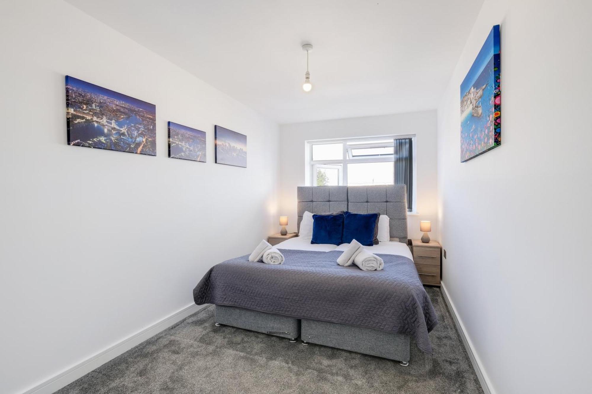 St Martins 2 Bedroom Apartments In Ruislip By 360 Stays Exterior photo