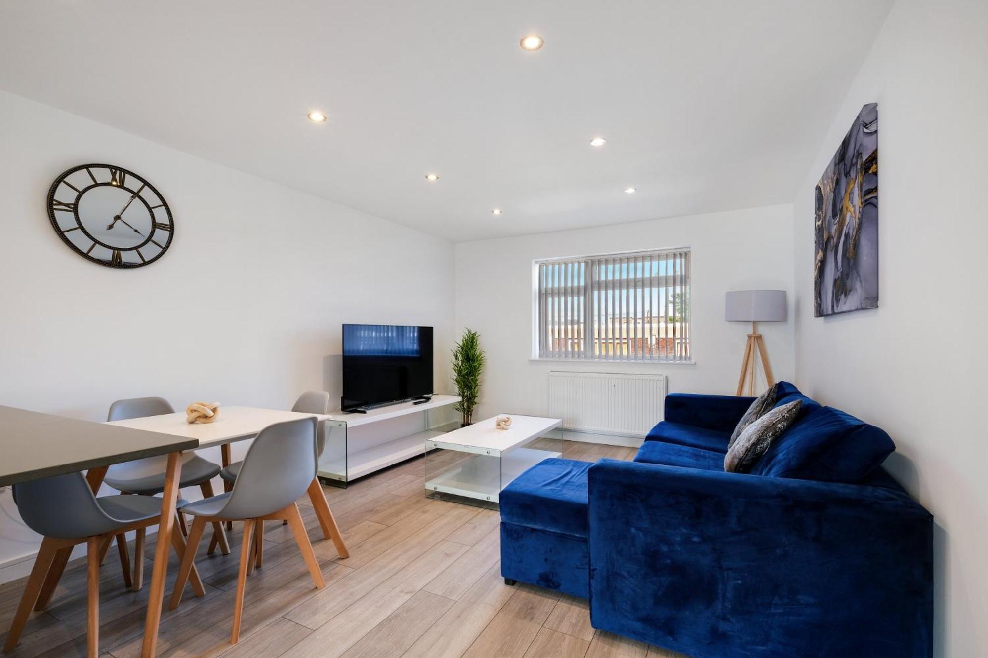 St Martins 2 Bedroom Apartments In Ruislip By 360 Stays Exterior photo